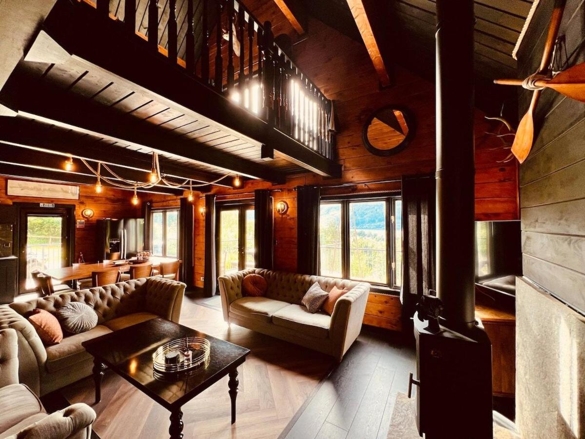 尼斯湖山林小屋 因弗内斯 客房 照片