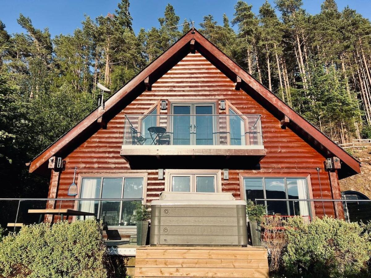 尼斯湖山林小屋 因弗内斯 外观 照片